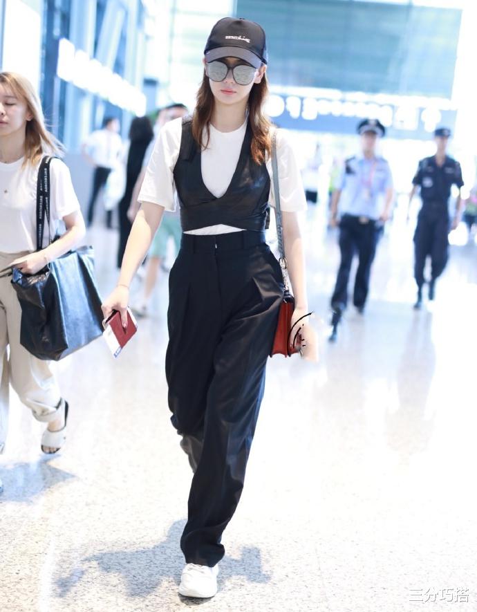 柳岩|柳岩真是任性，穿条“男人汗衫”就出门，这身材实在是太“招摇”