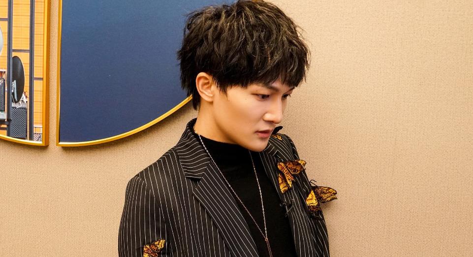 周深|遭那英淘汰的周深，成为了网友的意难平，他凭啥成各大晚会宠儿？