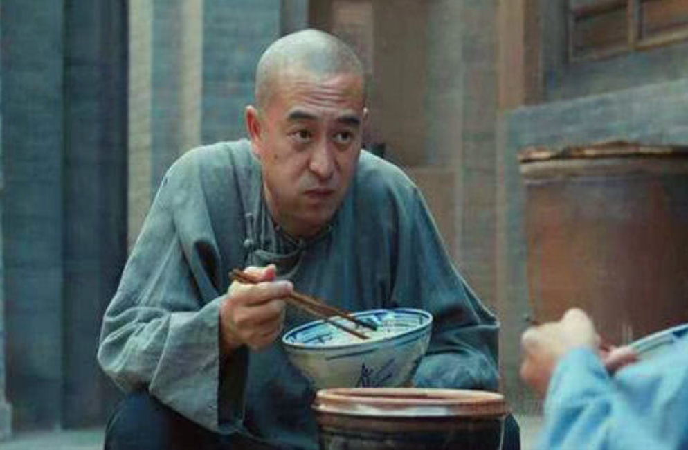 电视剧|筹备15年，刚播一集就停播，这部耗资2.2亿的电视剧每一集都是经典