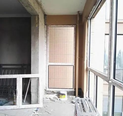 装修时尚家|阳台到底封不封?听完老师傅的分析,还好我家装对了