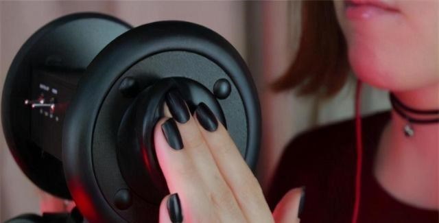 |又一“灰色”生意成香饽饽，赚钱全靠哄人，有人月收入高达3万