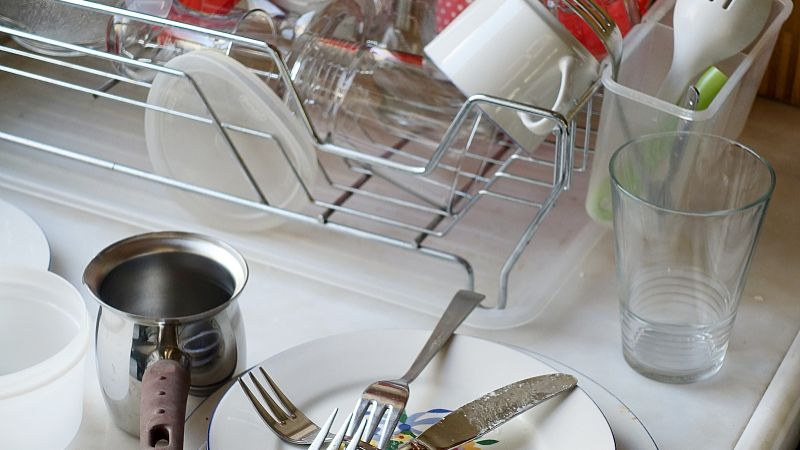 福林妈咪|硅胶餐具如何清洗？娃用了这么多年硅胶餐盘，我可太有心得了