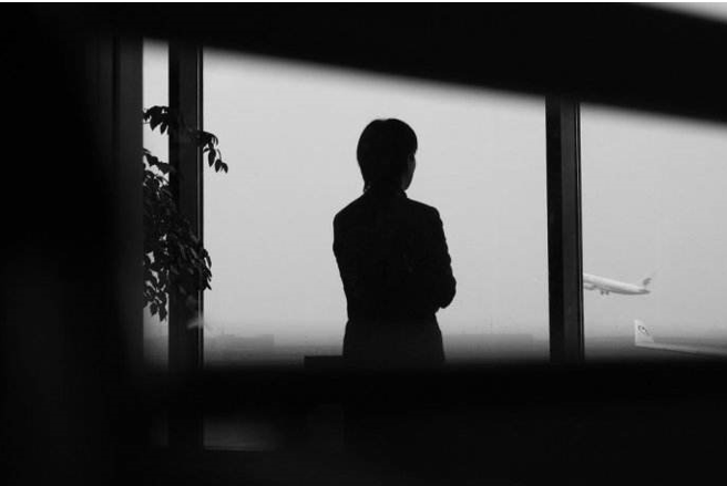 神逗奶爸|莫怪孩子不懂感恩：物质富足的年代，看得见的亲情太少了