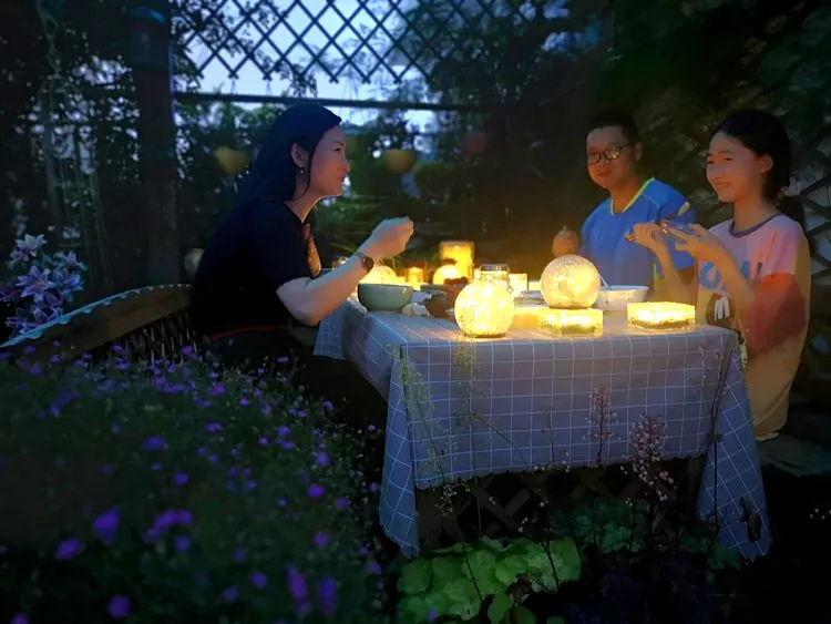 顶楼闲置138㎡露台变废为宝，3年时间变身空中小花园，不想出门了