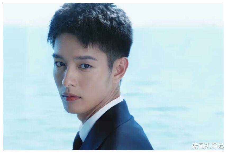 90后|这8位“霸道”总裁堪称90后代表，不仅身高180，还很有魅力