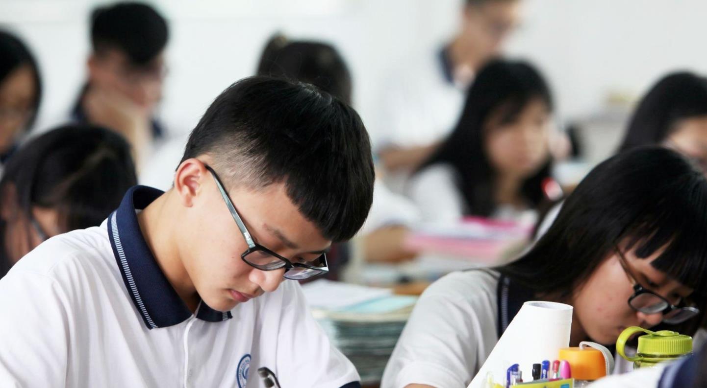 官宣|民办学校2年内“转公”，教师会有编制吗？教育部的回复让人无奈