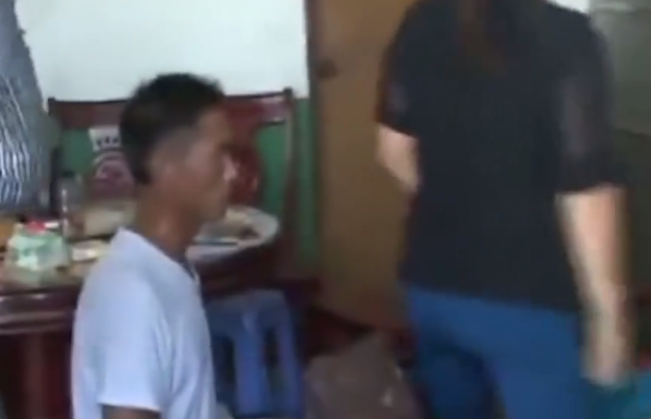 上门女婿将妻子当生育工具，让妻子怀第四胎，梦想是生一个足球队