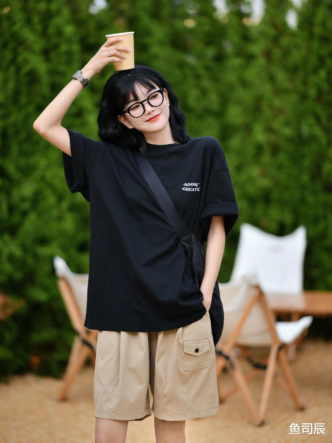 鱼司辰|简约百搭的中性风穿搭，干净利落又有气场，小个子穿也很好看