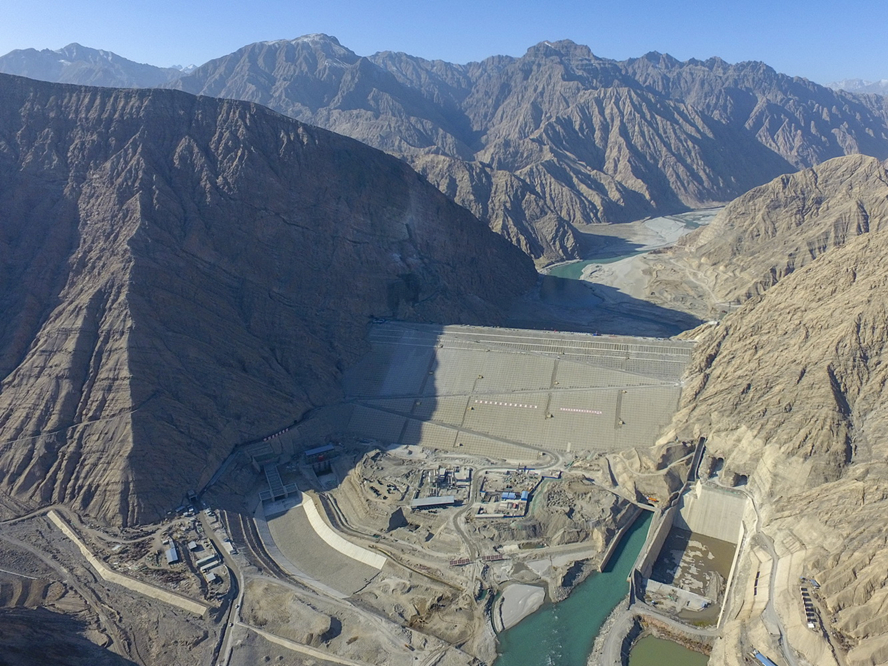 西门游记 中国又一超级水利工程：防洪标准1000年一遇，被称“新疆三峡”