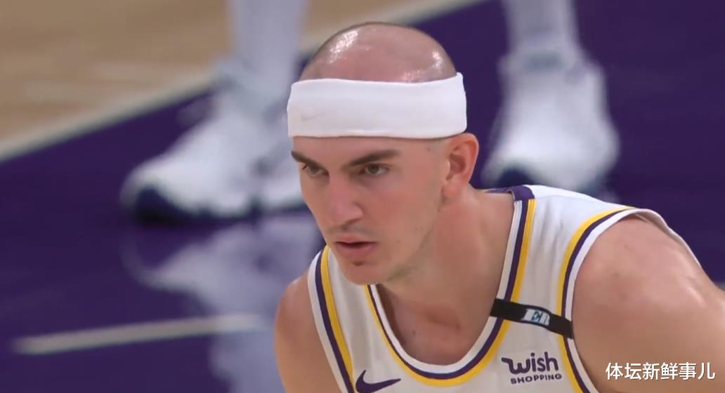 湖人隊|慘烈！湖人123-110太陽，王仕鵬曝內情，保羅引熱議，誰注意詹姆斯舉動