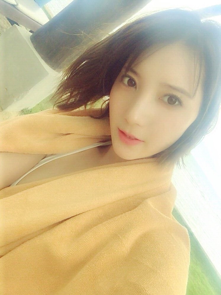 短发|清纯漂亮的短发美女