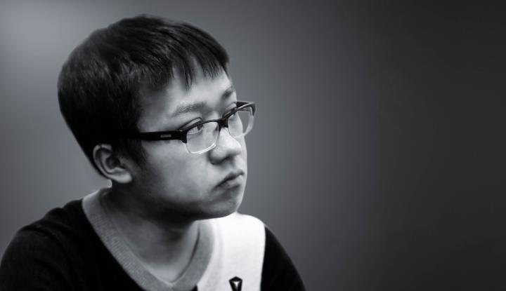 核弹|Dota2：Zhou神坦言：老鸡以前是个核弹粉，所以才会天天喷我！