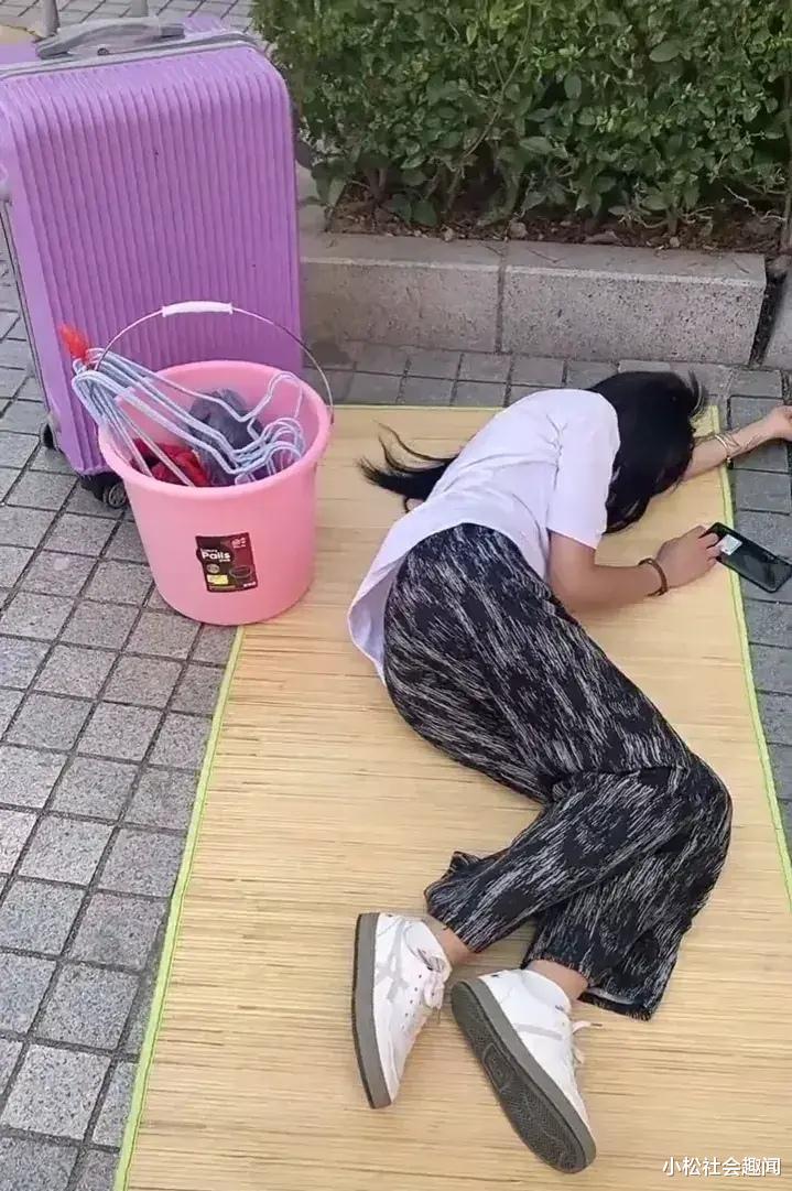 |流落在深圳龙岗的女子，找工作被坑，“身上钱不多，不敢住旅社”