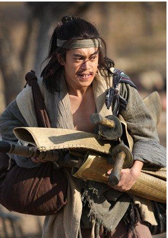 刘冠麟|出道19年不温不火，因《赘婿》撞脸吉吉国王爆红，每个表情都是戏