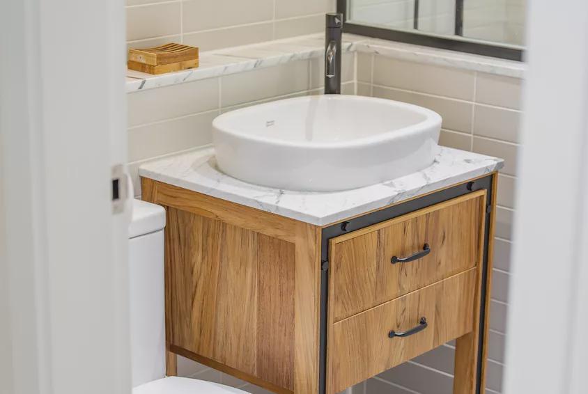 |典型的韩国年轻人的“网红婚房”设计，126㎡不是豪装，胜在耐看