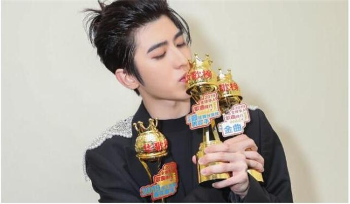 杨超越|除了“鸡你太美”，蔡徐坤其他的歌你听过吗？