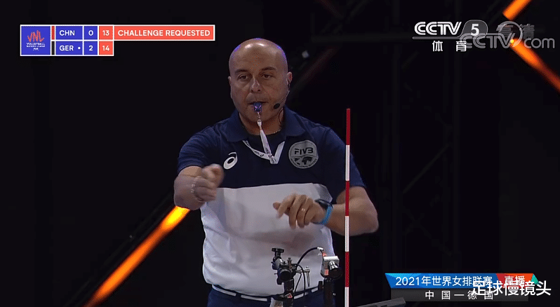 女排|从0-2到3-2！中国女排大逆转，奇迹救4个赛点，郎平11字训话后爆发