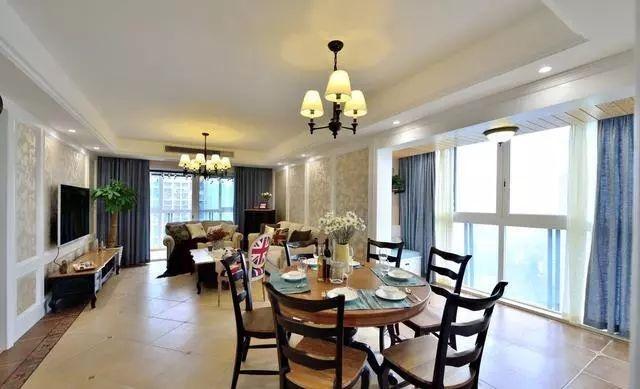 亲爱的，我们家客厅就这样装吧，宽敞、明亮、又大气！