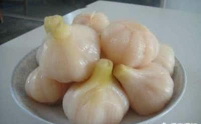 小小草莓星座|怎样泡糖醋大蒜？