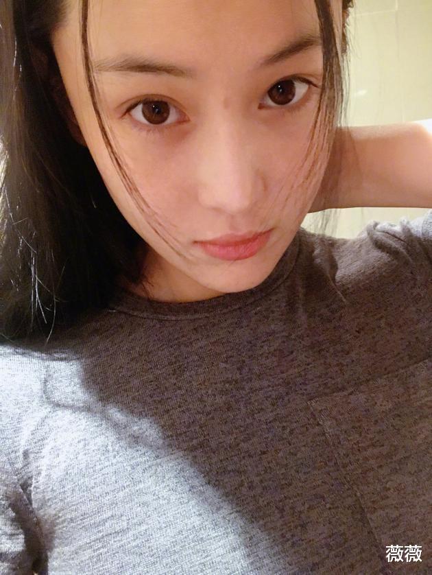 面霜 女人想要老得慢，保持皮肤年轻显气质，除了护肤，还要做好4件事
