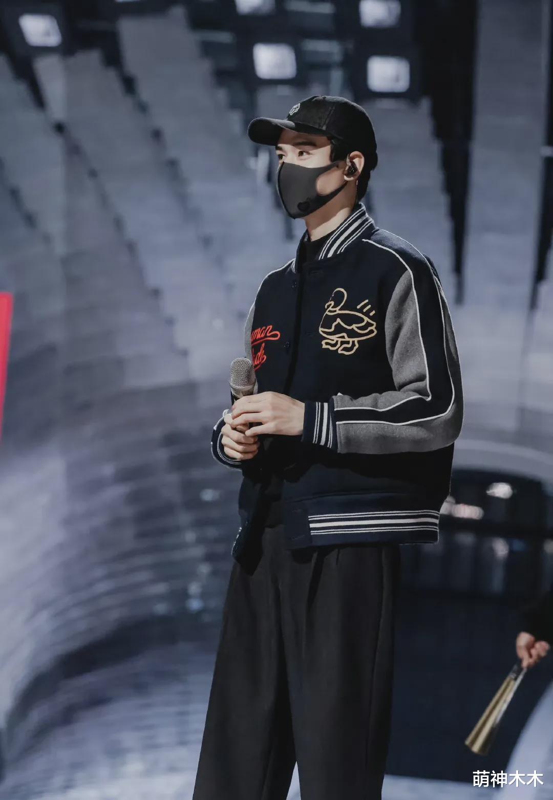 春晚|跨年晚会彩排图来了！杨幂潮酷十足，龚俊献上首秀，张艺兴热舞