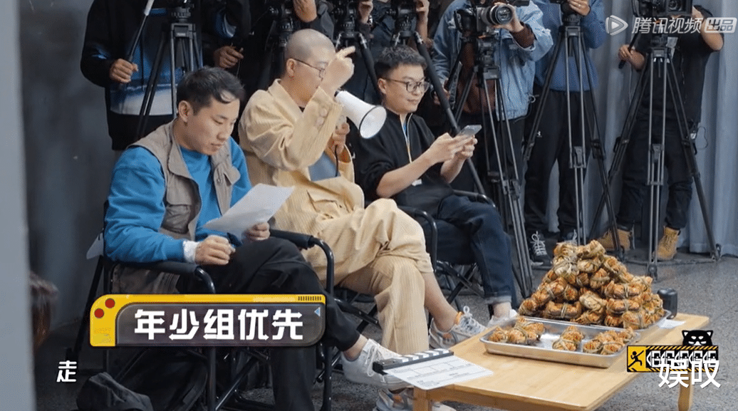 林更新|《哈哈哈哈哈2》邓超装傻，陈赫演累了，王牌综艺为何变得尴尬