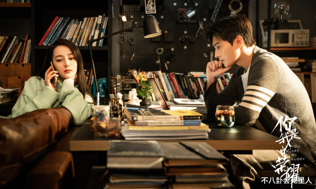 迪丽热巴|年度12对荧幕cp，杨洋热巴成现偶之光，每一对都很好嗑