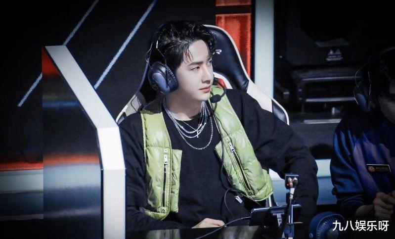 王一博|王一博新歌惊喜上线,自信发言喜欢单挑,粉丝:自古上单出老公