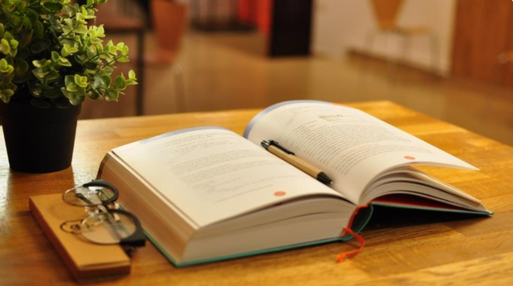 |人在职场,学会这几种社交方式,人缘越来越好