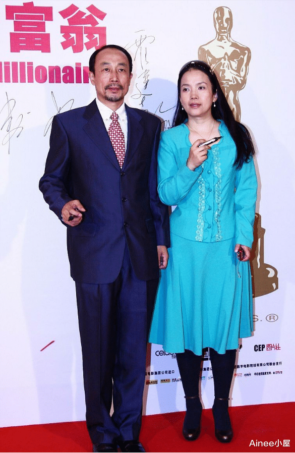 全智贤|吕丽萍真是把自己当小姑娘了，齐刘海还挺显嫩，但肌肉腿抢镜了