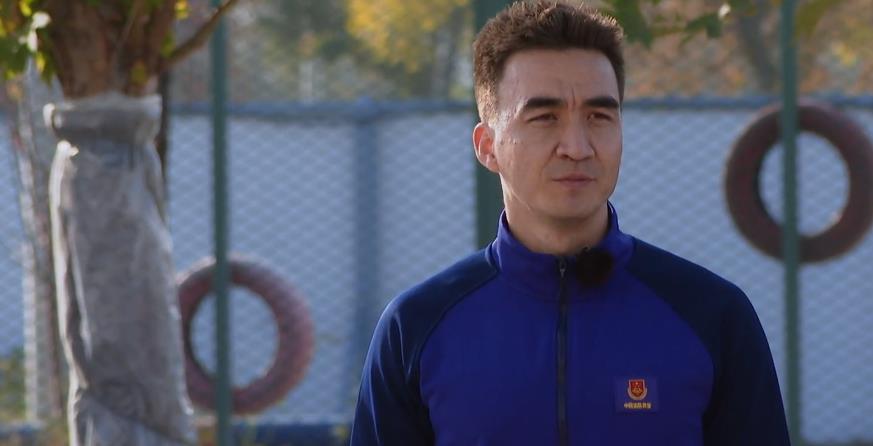 宋亚轩|《滚烫人生》火场演练不搞虚的,难度高能,张智霖调侃要进医院了