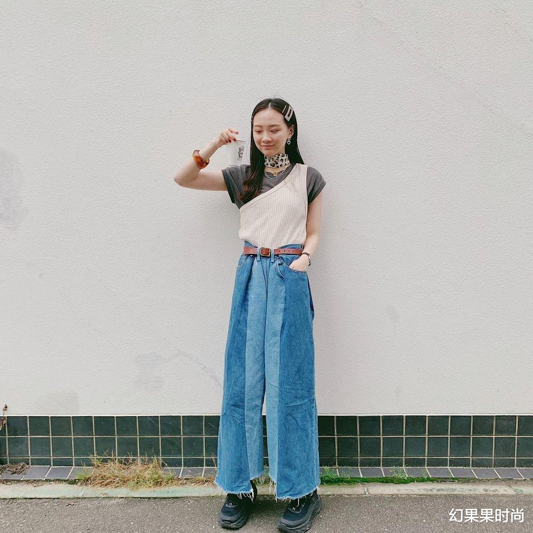 幻果果时尚|高级甜辣感，稳稳掌握！女孩必备的单品＋穿搭示范！