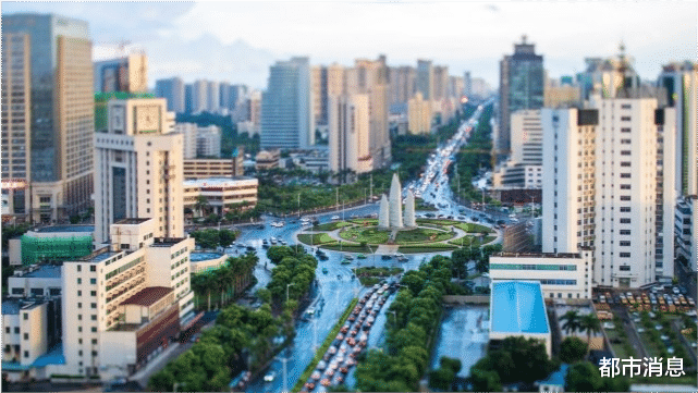 武汉|广东湛江楼市的危与机，回不去的房价，碧海银滩的湛江楼市的潜力