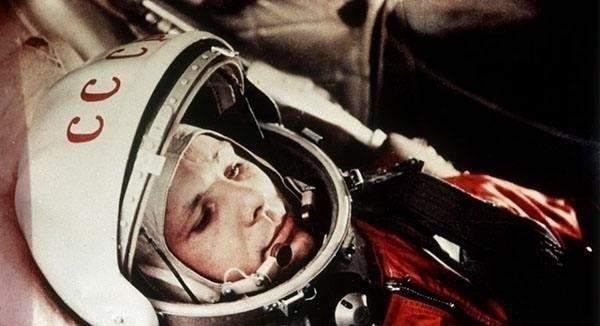 宇航员 升空73秒后爆炸,7名宇航员化为灰烬,挑战者号事故有多可怕?