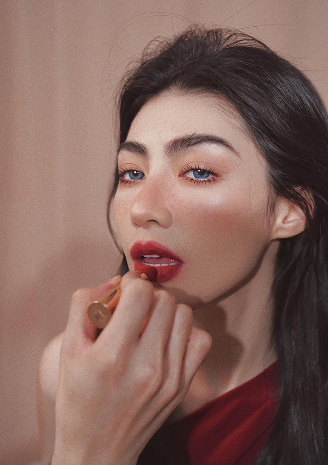 番茄|看一眼就爱上的“复古红”，高级显白又贵气，时髦的女人都有一支