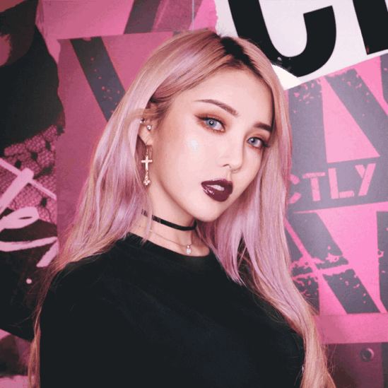 好物官|明星镜头怼脸“翻车”大合集，脸上卡粉爆痘，涂多少层都盖不住