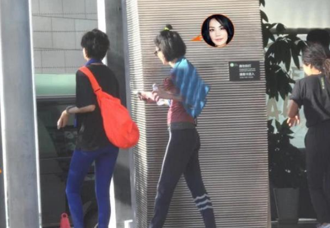 谢霆锋|谢霆锋挑战悬空转呼啦圈，还一脸淡定刷手机，网友：菲和芝的快乐