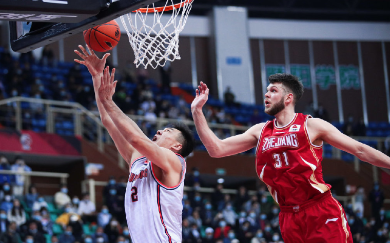 杜鋒|4分鐘落后20分仍不放棄！當(dāng)趙睿跳著離場(chǎng)時(shí)，誰注意到杜鋒的眼神