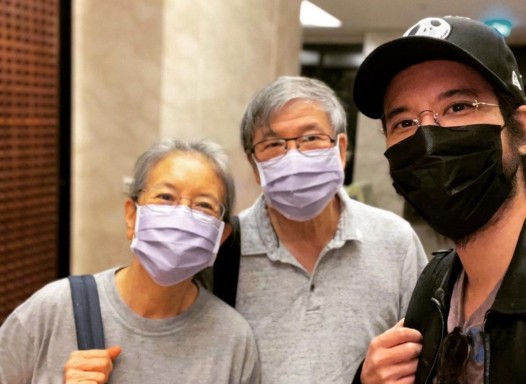 王力宏|有颜任性！45岁王力宏扎脏辫庆生，满脸络腮胡子神似犀利哥，偶像包袱掉一地