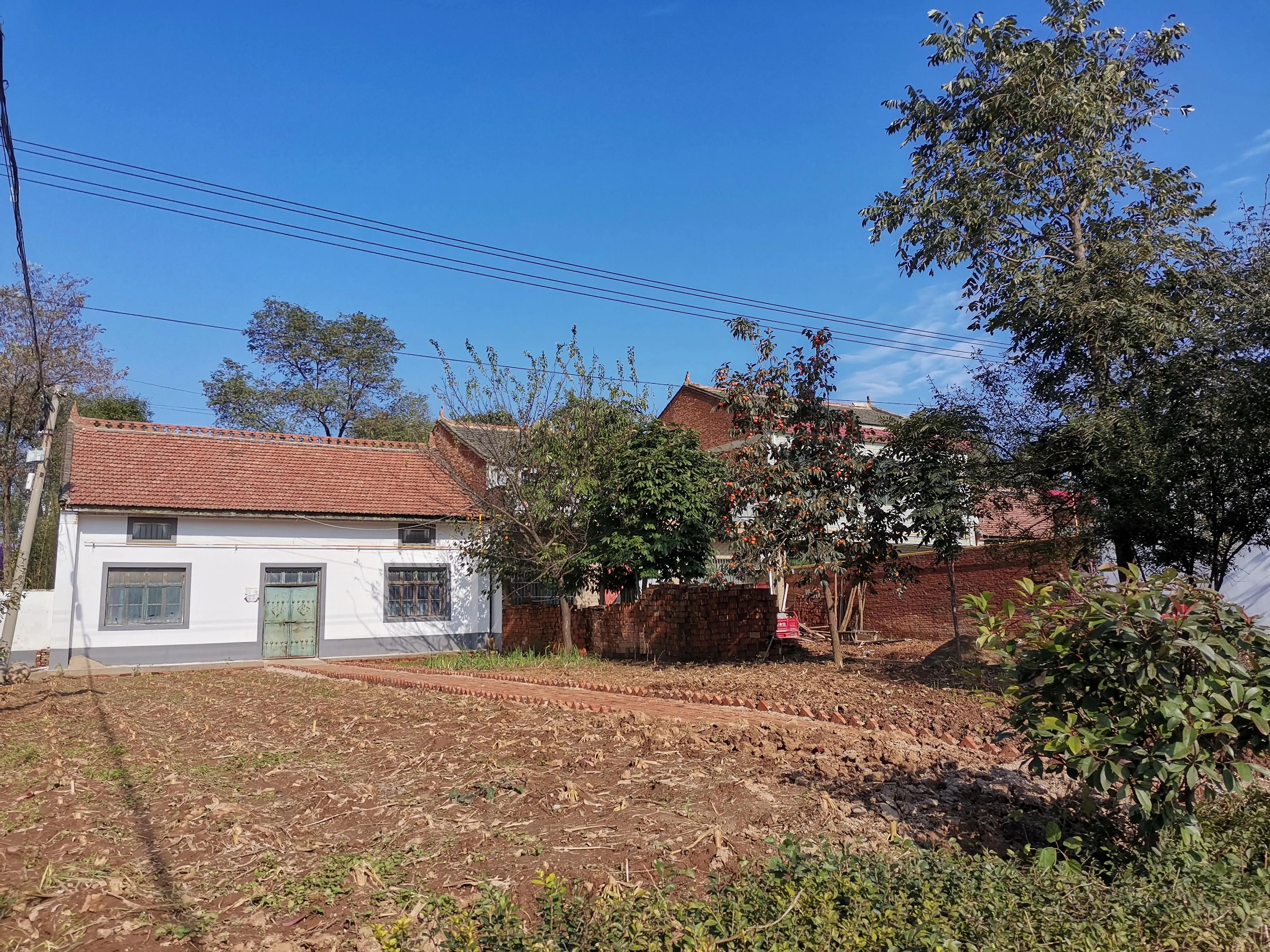 房地产税|家里有房，手里有地，农村人就不慌？