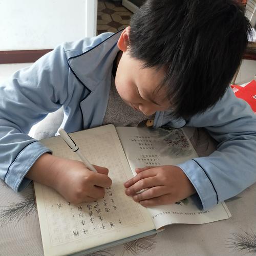 衰老|反复头晕是怎么回事？医生坦言：可能是以下三大疾病