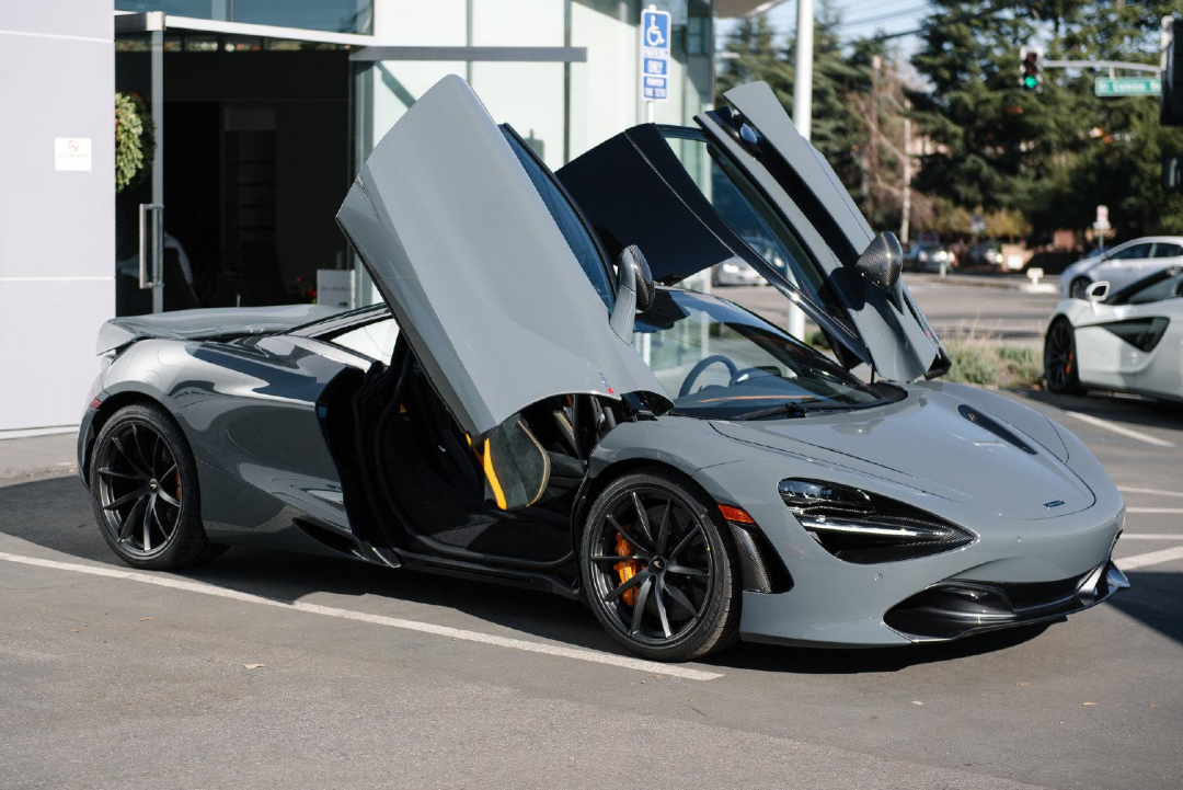 李小璐|抖音神豪为追李小璐，狂砸880万买下她1000件衣服