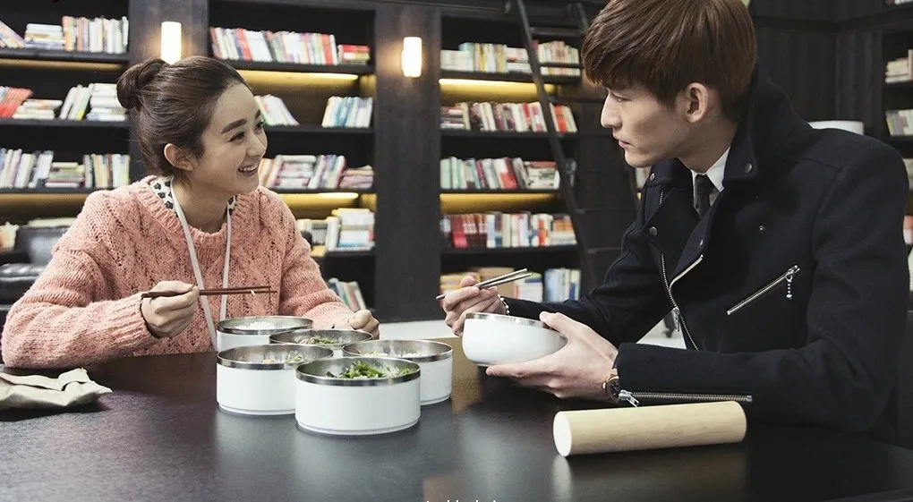 尤娜|月薪2W，才配称为网剧穷人