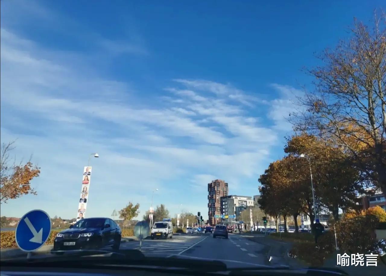 喻晓言 谈谈我为什么回国了又出国？前年我千方百计地回了国，在国内呆了一年，今年又千方百计地又出国了。