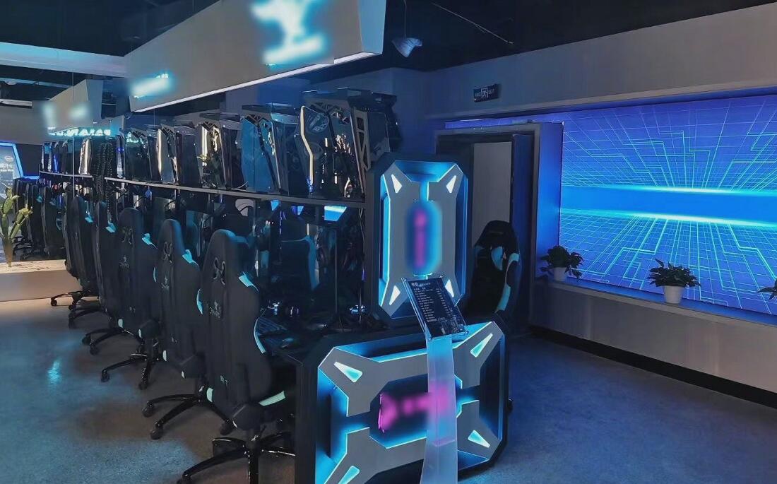 网吧|一年倒闭12888家网吧,40岁老板无奈说出心里话:少了个东西