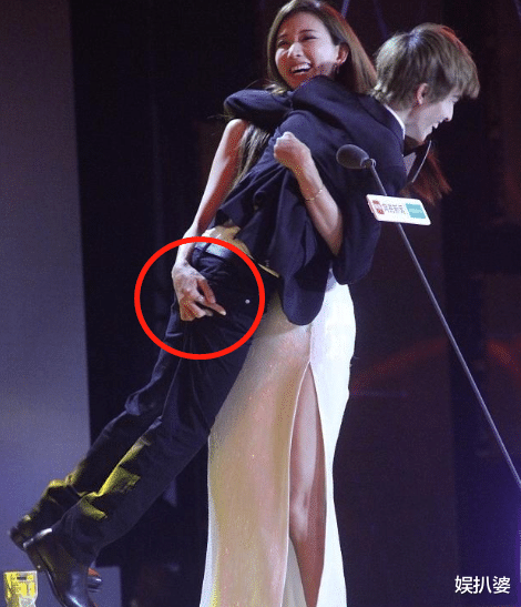 郑爽|娱乐圈中尴尬的7张照片，求贾玲、郭敬明、谢霆锋的心理阴影面积