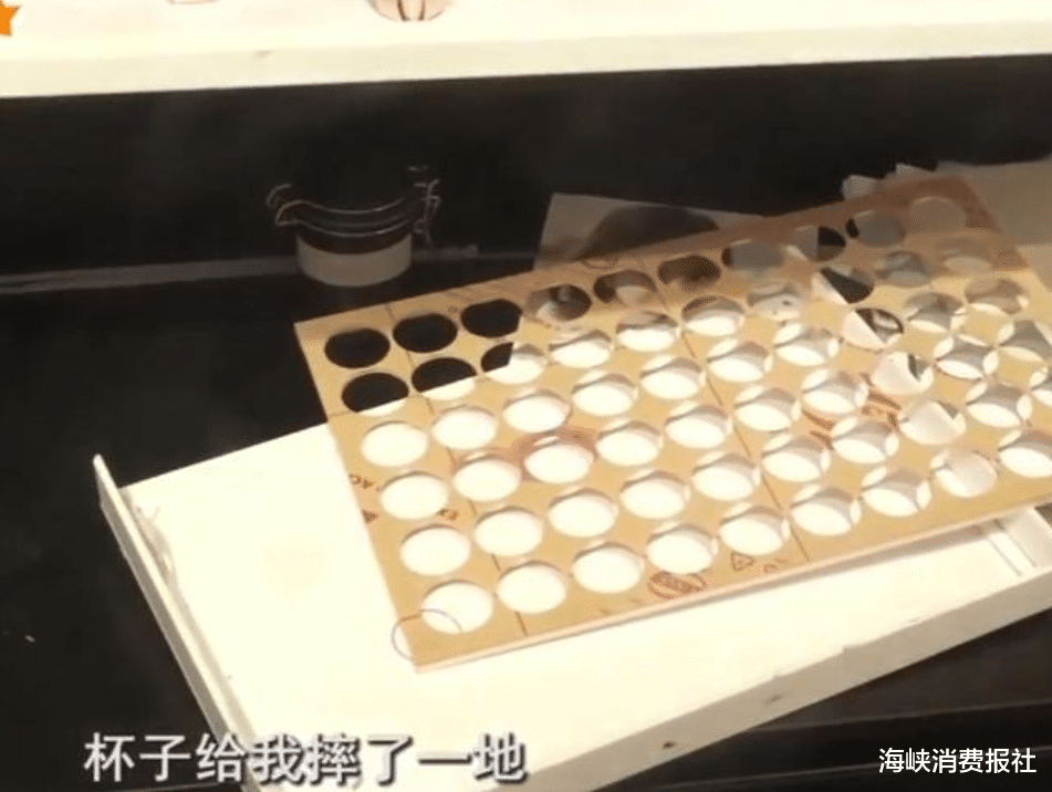 创业|闺蜜一起创业，因为休息而争执，“分家费”谈不通直接砸店报复？