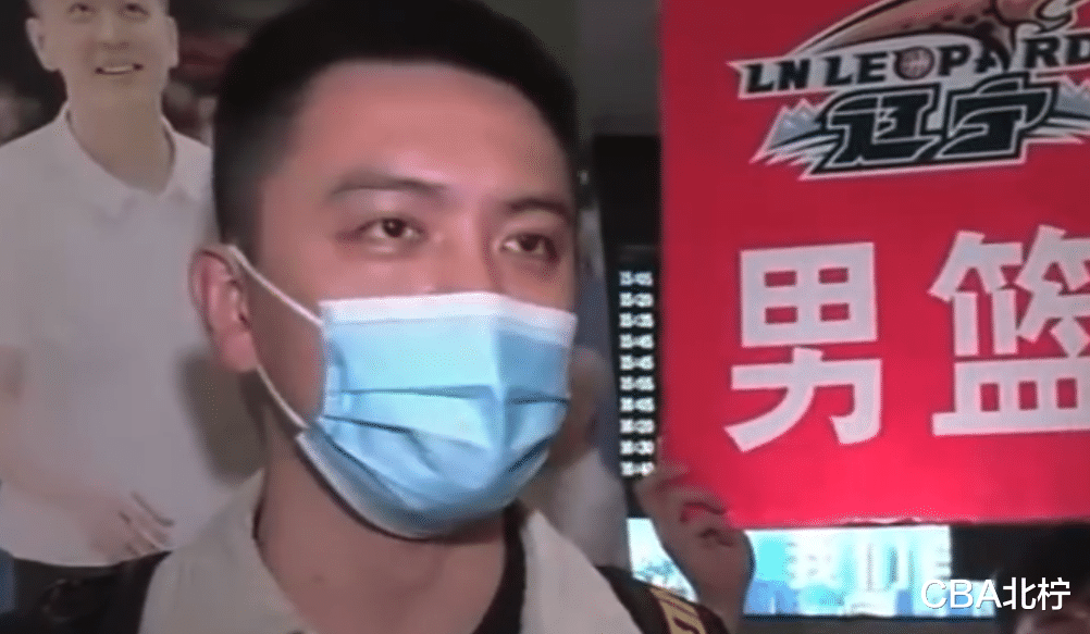 CBA三消息:山东锋线寻求交易,吴前需放平心态,杨鸣带队回沈阳