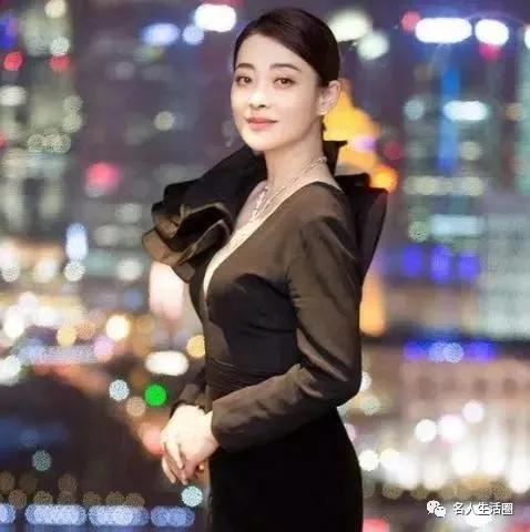 军人|5大惹不起的女星，个个有“军人家庭”，第3位的爷爷还是开国元勋