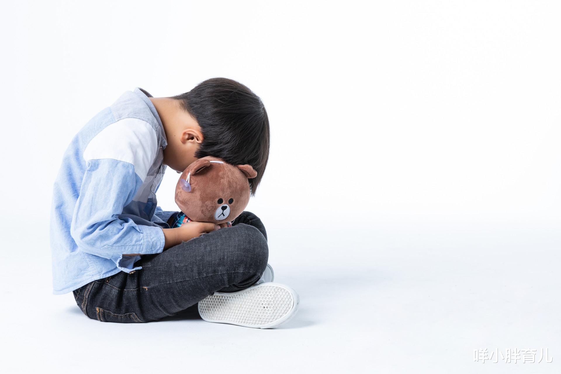 咩小胖育儿|孩子上幼儿园，家长焦虑？新生入园准备工作先解决家长的焦虑